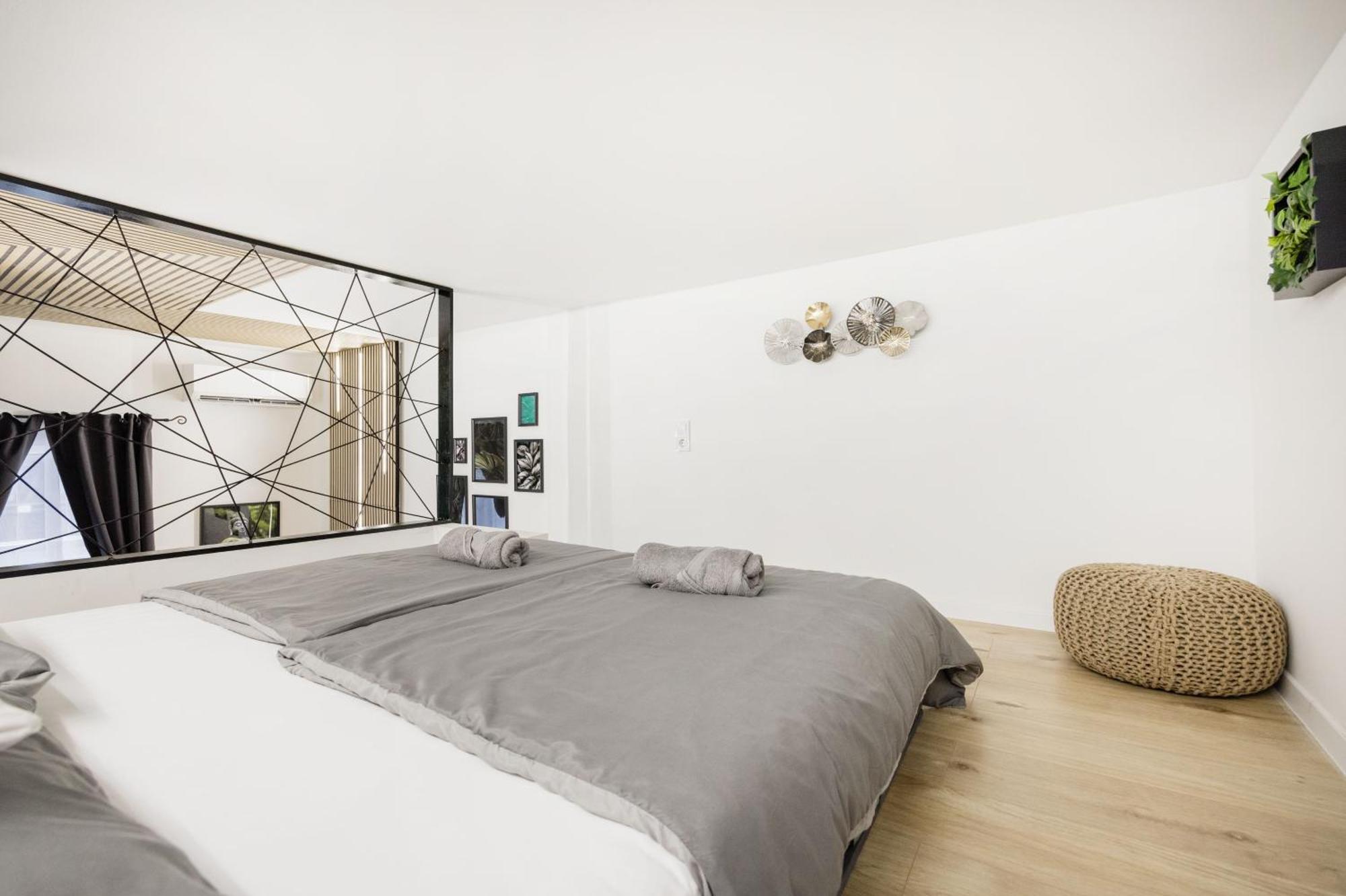 Modern Downtown Oasis Apartment Budapest Bagian luar foto